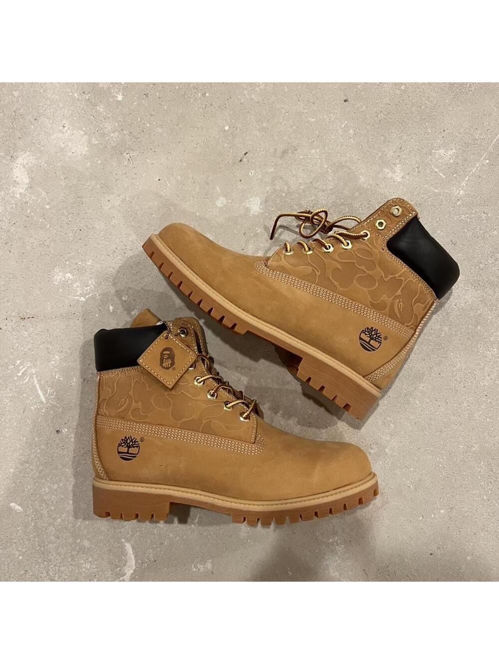A Bathing Ape (BAPE) Men's Tan and Brown Boot